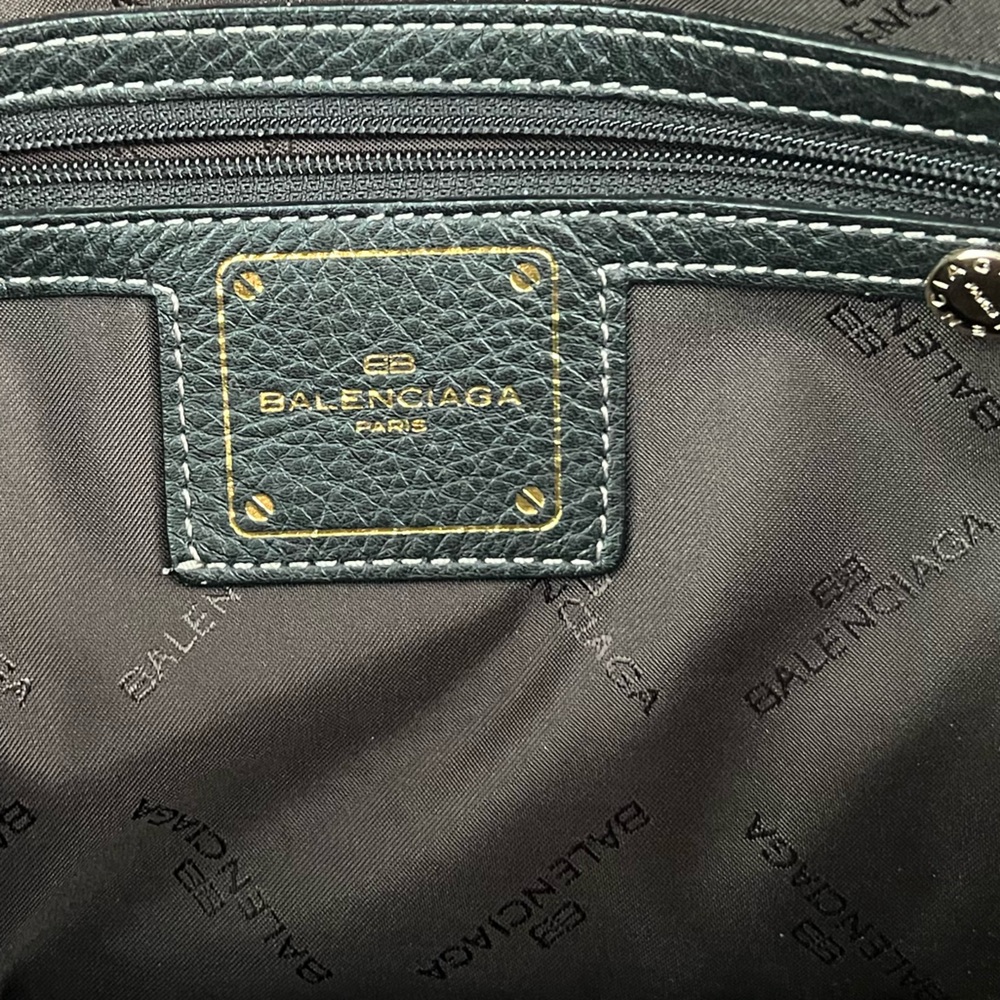Balenciaga Black & Brown Leather
Hobo Shoulder Bag EUC - Picture 7 of 15